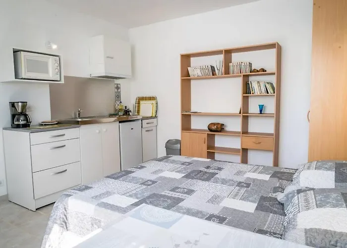 Lejlighed Calme Et Nature Bien Situe Saint-Laurent-les-Tours